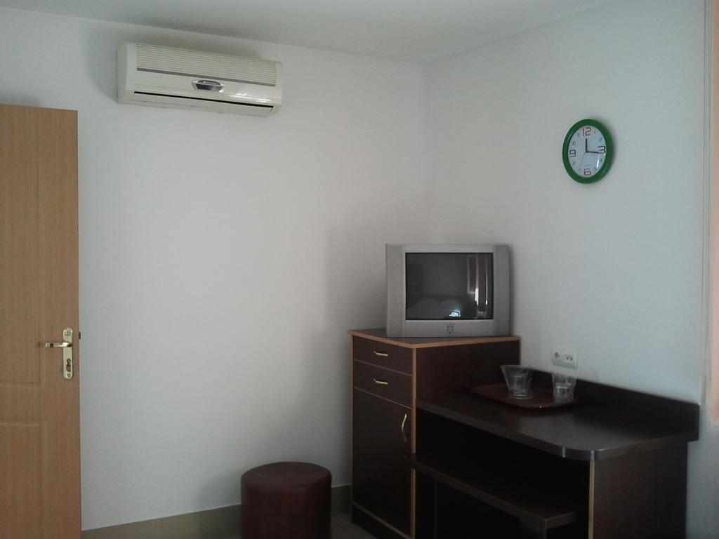 Jr Motel Otopeni Room photo